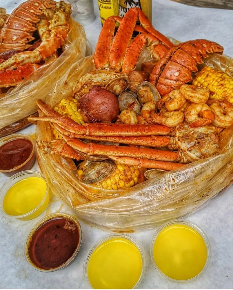 Shrimp Crawfish and Mussels